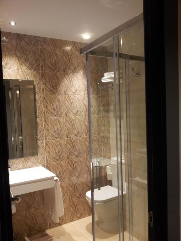 Hostal Barcelona Salamanca Buitenkant foto